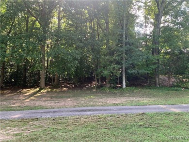 This is your chance to own a wooded DOUBLE lot in the Tanglewood on Tanglewood Shores Golf Club in Virginia - for sale on GolfHomes.com, golf home, golf lot