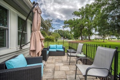 Well maintained single story townhome with a garage  within on Shadowmoss Plantation Golf Club in South Carolina - for sale on GolfHomes.com, golf home, golf lot