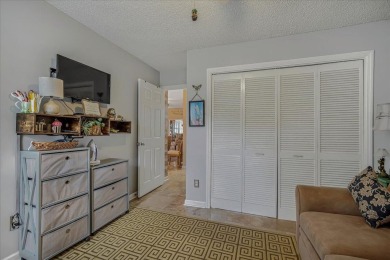 Well maintained single story townhome with a garage  within on Shadowmoss Plantation Golf Club in South Carolina - for sale on GolfHomes.com, golf home, golf lot
