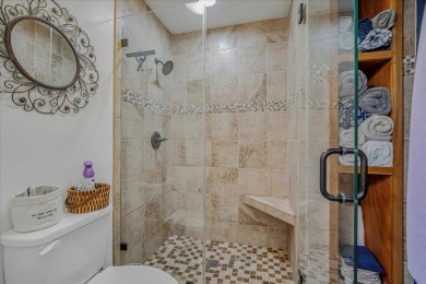 Well maintained single story townhome with a garage  within on Shadowmoss Plantation Golf Club in South Carolina - for sale on GolfHomes.com, golf home, golf lot