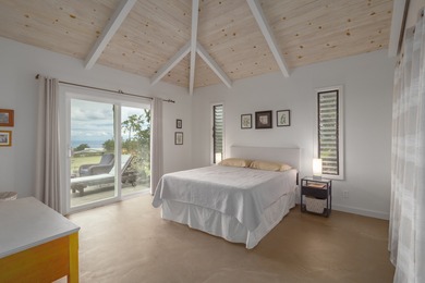 Discover the perfect blend of modern upgrades and island living on Discovery Harbour Golf Course in Hawaii - for sale on GolfHomes.com, golf home, golf lot