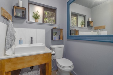 Discover the perfect blend of modern upgrades and island living on Discovery Harbour Golf Course in Hawaii - for sale on GolfHomes.com, golf home, golf lot