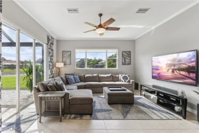 It's All About The View! Welcome Home Is How You'll Feel In This on Gateway Golf and Country Club in Florida - for sale on GolfHomes.com, golf home, golf lot