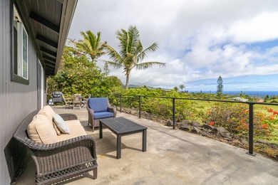 Discover the perfect blend of modern upgrades and island living on Discovery Harbour Golf Course in Hawaii - for sale on GolfHomes.com, golf home, golf lot