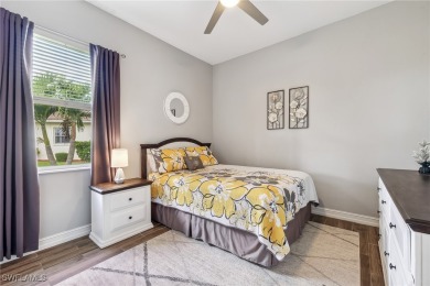 It's All About The View! Welcome Home Is How You'll Feel In This on Gateway Golf and Country Club in Florida - for sale on GolfHomes.com, golf home, golf lot