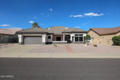 Welcome home to Sun City West! This 2164 SF, 2 bedrooms, 2.75 on Trail Ridge Golf Course in Arizona - for sale on GolfHomes.com, golf home, golf lot