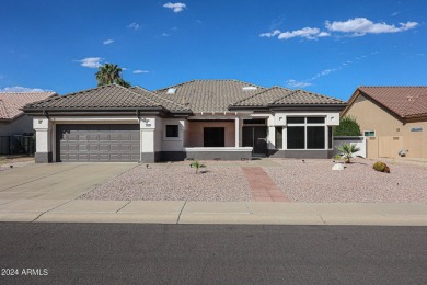 Welcome home to Sun City West! This 2164 SF, 2 bedrooms, 2.75 on Trail Ridge Golf Course in Arizona - for sale on GolfHomes.com, golf home, golf lot