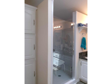 This lakefront beauty is loving maintained and super clean. With on Tomoka Oaks Golf and Country Club in Florida - for sale on GolfHomes.com, golf home, golf lot