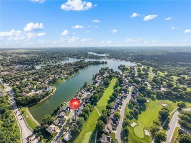 Beautifully Updated Home on the Golf Course and Across from the on Lakewood Oaks Golf Club, Ltd. in Missouri - for sale on GolfHomes.com, golf home, golf lot
