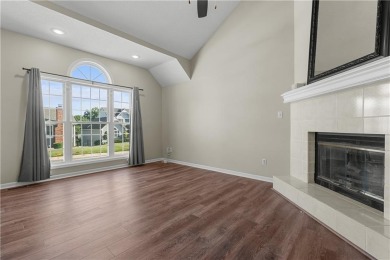 Beautifully Updated Home on the Golf Course and Across from the on Lakewood Oaks Golf Club, Ltd. in Missouri - for sale on GolfHomes.com, golf home, golf lot