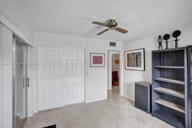 Beautifully updated 1st-floor 2-bedroom, 2-bath condo in Kings on Kings Point Golf -Flanders Way in Florida - for sale on GolfHomes.com, golf home, golf lot