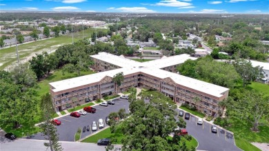 HIGH AND DRY, NON-EVACUATION ZONE** FEE SIMPLE BUILDING! MOVE IN on On Top Of The World Golf Course in Florida - for sale on GolfHomes.com, golf home, golf lot