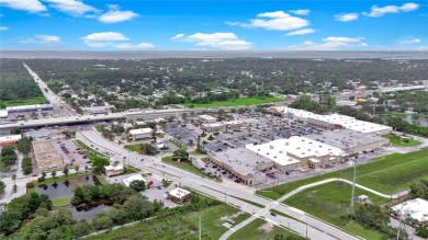 HIGH AND DRY, NON-EVACUATION ZONE** FEE SIMPLE BUILDING! MOVE IN on On Top Of The World Golf Course in Florida - for sale on GolfHomes.com, golf home, golf lot