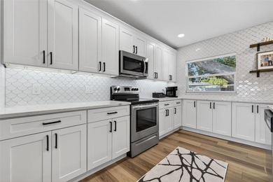 Wake up to bright Florida mornings in this inviting Belleair on Belleview Biltmore Golf Club in Florida - for sale on GolfHomes.com, golf home, golf lot