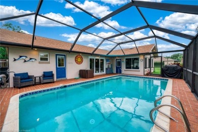 ***KICK OUT CLAUSE IN PLACE***Dive into this exquisitely updated on Golf Hammock Country Club in Florida - for sale on GolfHomes.com, golf home, golf lot