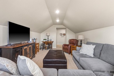 Discover a hidden retreat on 5 breathtaking acres in Weiser on Rolling Hills Golf Course in Idaho - for sale on GolfHomes.com, golf home, golf lot
