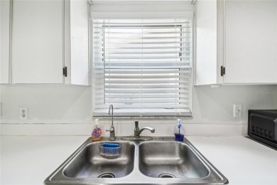 PRICE REDUCED...Seller is offering $5,000 in CONCESSIONS TO on Meadow Oaks Golf and Country Club in Florida - for sale on GolfHomes.com, golf home, golf lot