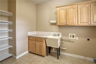 Move in Ready!!! Extremely clean 3BR 2BR brick home located in on Eagle Crest Golf Course in Arkansas - for sale on GolfHomes.com, golf home, golf lot