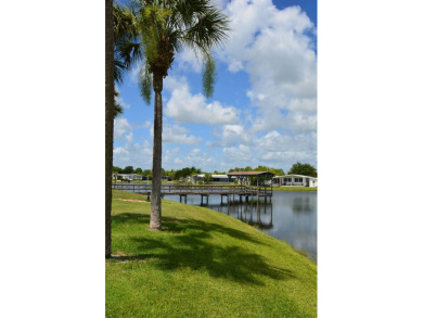 CHARMING COTTAGE HOME WITH PRIVATE BACK YARD! NEW VINYL PLANK on Vista Plantation Golf Club in Florida - for sale on GolfHomes.com, golf home, golf lot