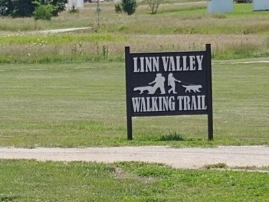 Make that dream of owning a lake property come true! Discover on Linn Valley Lakes - Deer Trace Golf Course in Kansas - for sale on GolfHomes.com, golf home, golf lot
