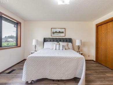 Welcome to resort-style living in one of the area's most on Senior Estates Golf and Country Club in Oregon - for sale on GolfHomes.com, golf home, golf lot