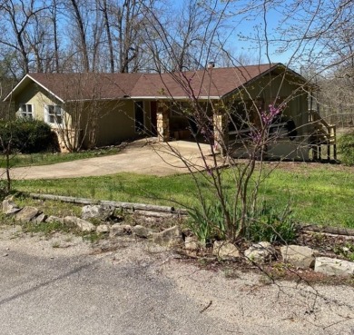 Great South Golf Course Listing! Overlooking the 4th green is a on Cherokee Village South Course in Arkansas - for sale on GolfHomes.com, golf home, golf lot