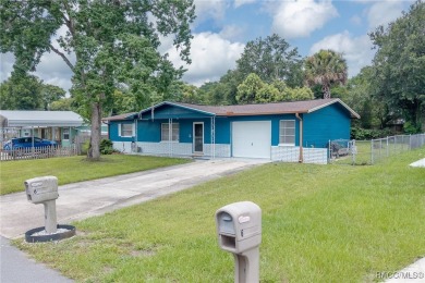 Nestled in the heart of Beverly Hills, this delightful 2-bedroom on Brentwood Farms Golf Club in Florida - for sale on GolfHomes.com, golf home, golf lot
