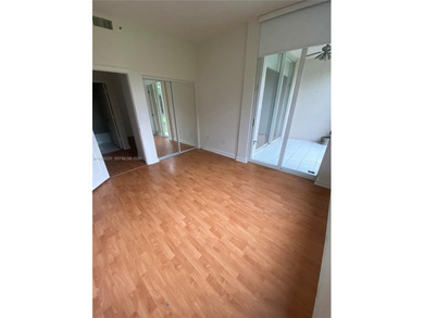 This stunning 1 bedroom, 1 bath condo offers 710 square feet of on Doral Golf Resort in Florida - for sale on GolfHomes.com, golf home, golf lot