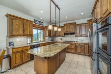 Don't miss this meticulously maintained 3 bed, 2.5 bath, 2,138 on The Highlands Golf Course, LLC in Idaho - for sale on GolfHomes.com, golf home, golf lot