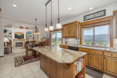 Don't miss this meticulously maintained 3 bed, 2.5 bath, 2,138 on The Highlands Golf Course, LLC in Idaho - for sale on GolfHomes.com, golf home, golf lot
