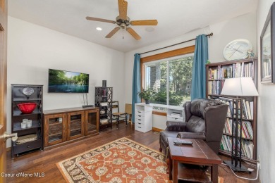 Don't miss this meticulously maintained 3 bed, 2.5 bath, 2,138 on The Highlands Golf Course, LLC in Idaho - for sale on GolfHomes.com, golf home, golf lot