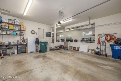 Don't miss this meticulously maintained 3 bed, 2.5 bath, 2,138 on The Highlands Golf Course, LLC in Idaho - for sale on GolfHomes.com, golf home, golf lot