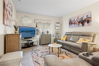 Now is your chance! Come and be a part of this active, Golf on Cypresswood Golf and Country Club in Florida - for sale on GolfHomes.com, golf home, golf lot