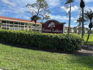 Welcome to this fantastic 1-bedroom, 1-bathroom condominium on Quail Run Golf Club In Naples in Florida - for sale on GolfHomes.com, golf home, golf lot