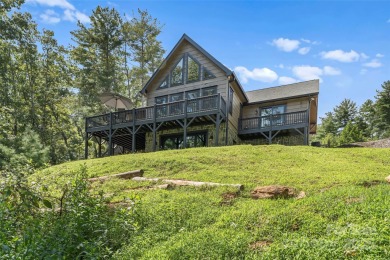 Nestled on 1.41 acres between 2 conservation areas, this on Marion Lake Club in North Carolina - for sale on GolfHomes.com, golf home, golf lot