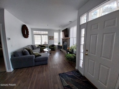 Beautifully Renovated Townhouse overlooking Woodloch Springs on Woodloch Springs Country Club in Pennsylvania - for sale on GolfHomes.com, golf home, golf lot