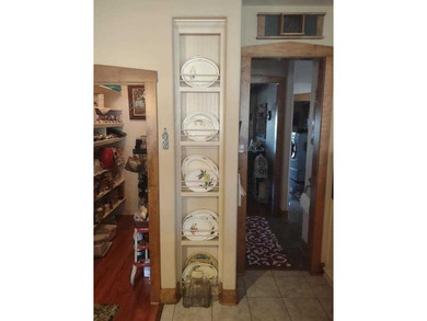 Custom 1.27 acre estate with soaring ceilings, sunroom fireplace on Nutcracker Golf Club in Texas - for sale on GolfHomes.com, golf home, golf lot