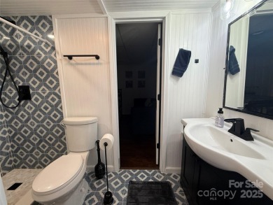 Updated Golf Course Home!This alluring 2,965 SF home is ideally on Marion Lake Club in North Carolina - for sale on GolfHomes.com, golf home, golf lot