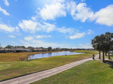 Well-maintained 2/2/2 home offering both GOLF COURSE and a on Scepter Golf Club in Florida - for sale on GolfHomes.com, golf home, golf lot