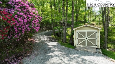 Location, acreage, privacy and room for all. That is what this on Beech Mountain Club in North Carolina - for sale on GolfHomes.com, golf home, golf lot
