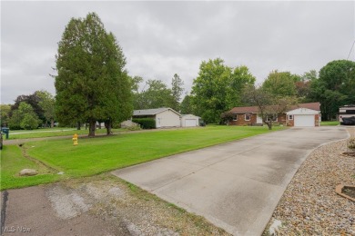 Open House Sunday September 28th, 2025 from 2-4 PM! Welcome to on Mud Run Golf Course in Ohio - for sale on GolfHomes.com, golf home, golf lot