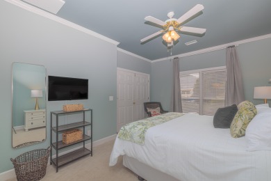 Nicely updated townhome near the Links Golf Course sold fully on Wild Dunes Harbor Golf Resort in South Carolina - for sale on GolfHomes.com, golf home, golf lot