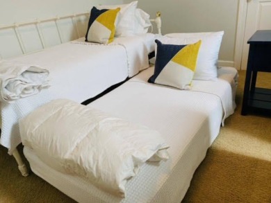 Nicely updated townhome near the Links Golf Course sold fully on Wild Dunes Harbor Golf Resort in South Carolina - for sale on GolfHomes.com, golf home, golf lot