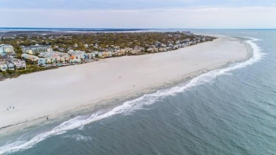 Nicely updated townhome near the Links Golf Course sold fully on Wild Dunes Harbor Golf Resort in South Carolina - for sale on GolfHomes.com, golf home, golf lot