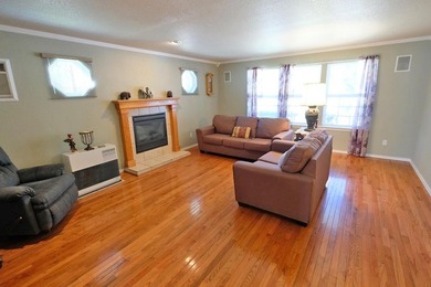 CUSTOM-BUILT LAKE SHASTINA DREAM HOME - SINGLE OWNER! Lovingly on Lake Shastina Golf Course in California - for sale on GolfHomes.com, golf home, golf lot