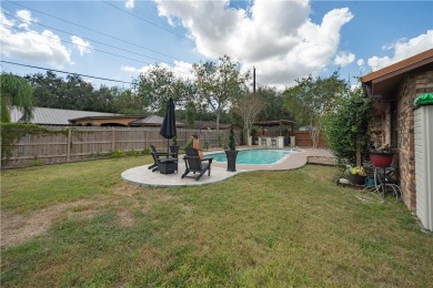Beautifully updated 3-bedroom, 2-bath home located in a quiet on Alice Municipal Golf Course in Texas - for sale on GolfHomes.com, golf home, golf lot