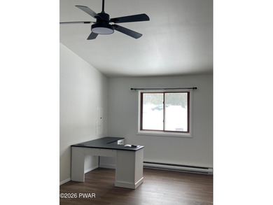 Super clean and move in ready! Beautiful layout with updated on Pocono Farms Country Club in Pennsylvania - for sale on GolfHomes.com, golf home, golf lot