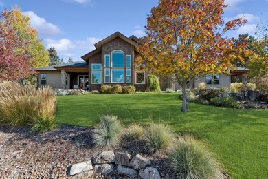 Come explore this stunning single-level residence on the 10th on Eagle Bend Golf Course in Montana - for sale on GolfHomes.com, golf home, golf lot