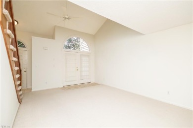 Looking for a condo in a great location? We have one! It's on Greenbrier Country Club in Virginia - for sale on GolfHomes.com, golf home, golf lot