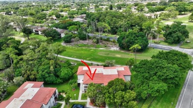 Spacious and move-in ready, this 3-bedroom, 2-bath second-floor on Boca Lago Golf and Country Club in Florida - for sale on GolfHomes.com, golf home, golf lot